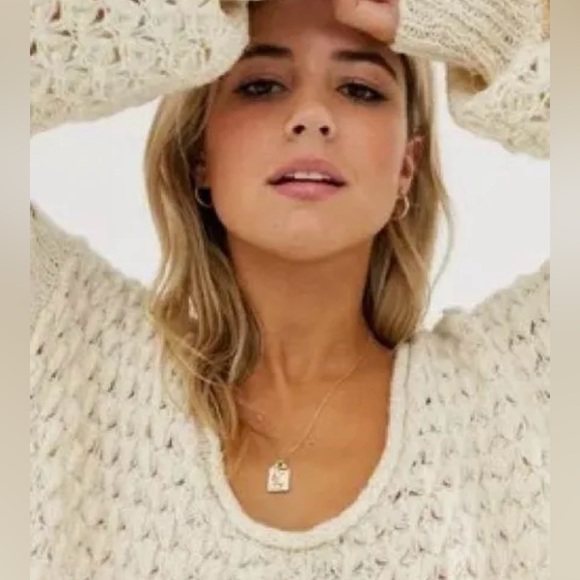 Free People Cream Crashing Waves Pullover Sweater Size Small NWT - Picture 2 of 9